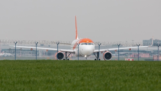 Airplanes-Prague-IMG 9416