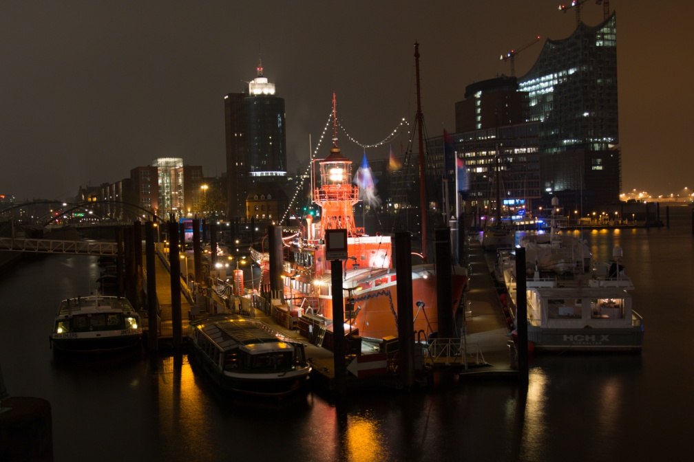 Shipyard_Hamburg.jpg