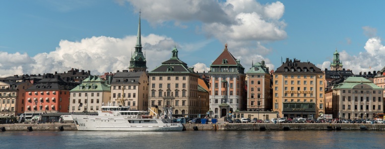 OldTown4pano